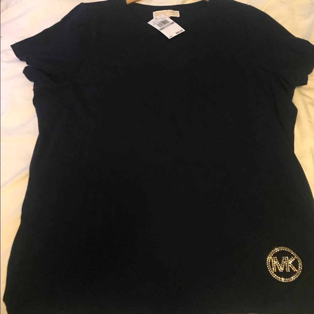 Michael Kors, Ladies black tee, crew neck NWT, 1X